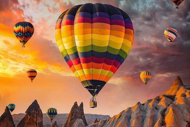 Cappadocia Fantastic Hot Air Balloon Tour Champagne & Breakfast - A 04:30 Start in Goreme