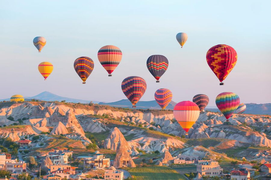 Cappadocia: Goreme Hot Air Balloon Flight at Sunrise - What 20 to 28 people means in the basket
