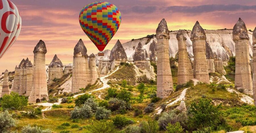 Cappadocia: Göreme Sunrise Hot Air Balloon Ride w/ Breakfast - Key points to know before booking