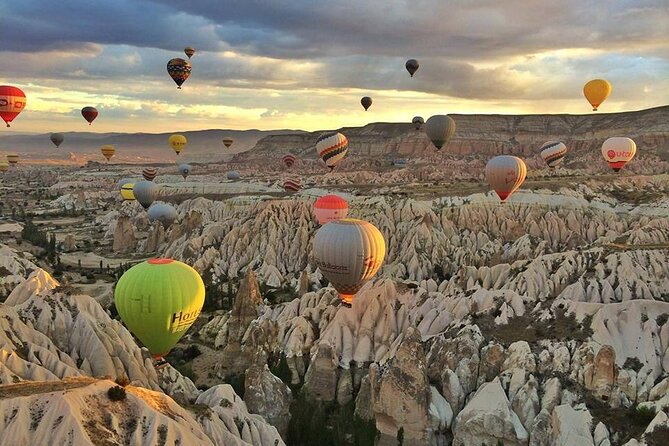 Cappadocia Hot Air Balloon Flight Göreme Valley - Group size, service, and organization
