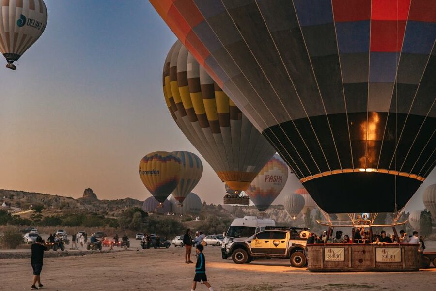 Cappadocia: Panoramic Hot Air Balloon Viewing Tour - Is the scenery worth the focused format?