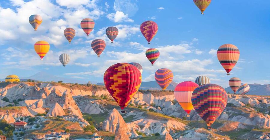Cappadocia: Red Tour and Sunrise Balloon Tour - The sunrise balloon flight over Göreme
