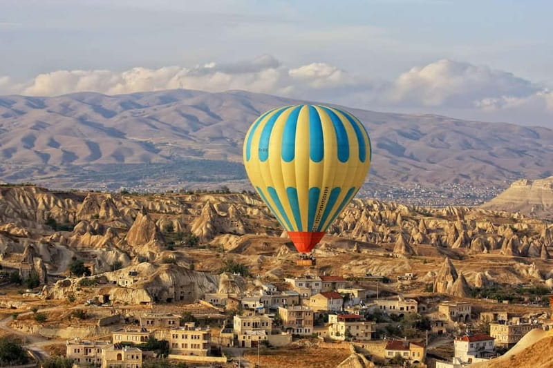 Cappadocia Sunrise Hot Air Balloon Flight/Kapadokya Balloons - Who will enjoy this flight most?