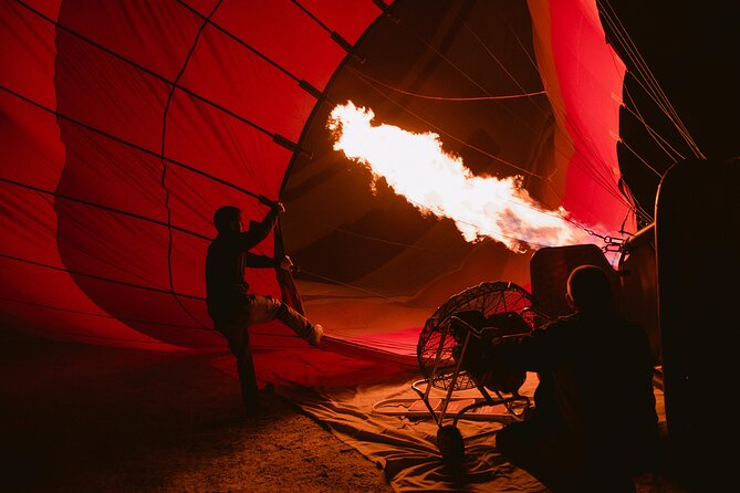 Cappadocia Sunrise Hot Air Balloon Ride with Hotel Transfer - Safety, landing, and one serious warning