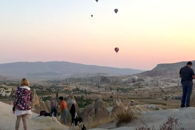 Cappadocia Sunrise Hot Air Balloon Watching Tour With Audio Guide - Snacks, audio, and the level of guiding