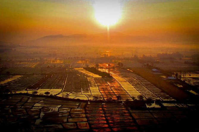 Chiang Mai Sunrise Balloon Flight and Luxury Spa Day - The air-conditioned transfer to Fah Lanna Spa