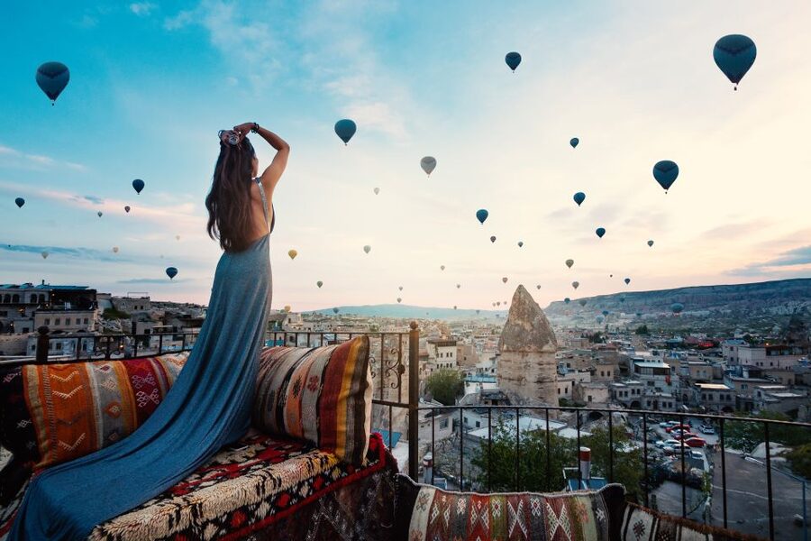 City of Side: 2-Day Cappadocia, Cave Hotel, & Balloon Tour - Guides, timing, and the practical experience