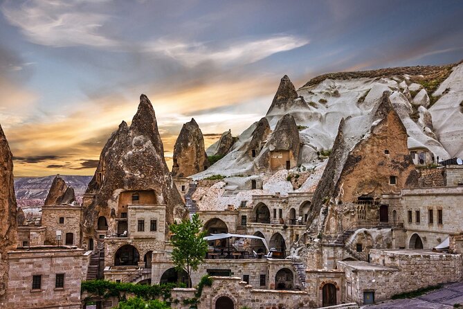 Deal Package : Cappadocia Red Tour + ATV Quad Bike Safari + Hot Air Balloon Tour - The 4:30 a.m. start and the balloon morning