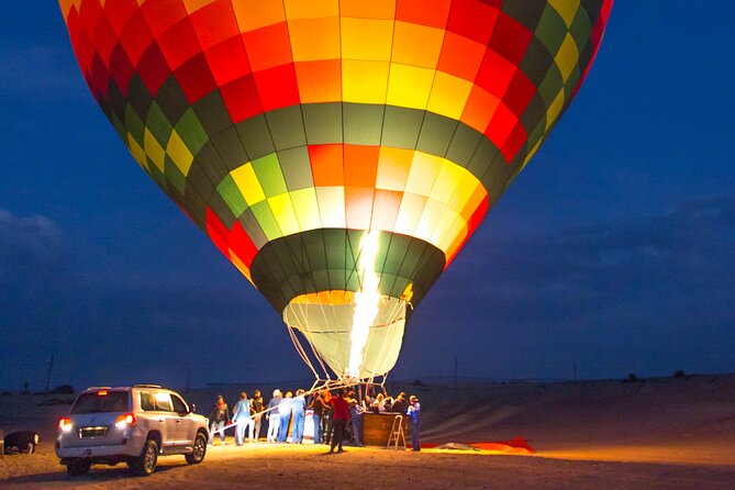 Dubai Hot Air Balloon Ride with Breakfast, Falconry & Camel Ride - Breakfast in the Bedouin-style camp