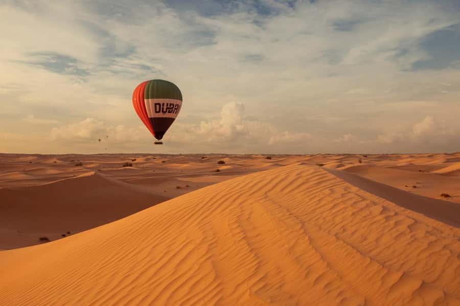 Dubai: Luxury Balloon Flight with Michelin-Curated Breakfast - Landing, then a ride to the desert oasis
