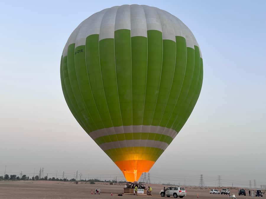 Dubai: Sunrise Hot Air Balloon Ride with Transfers - How the five-hour schedule feels