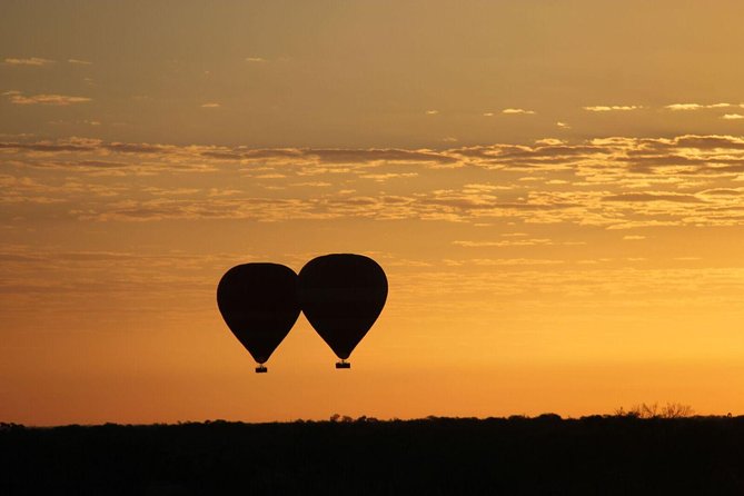 Early Morning Ballooning in Alice Springs - What the balloon setup adds to the experience