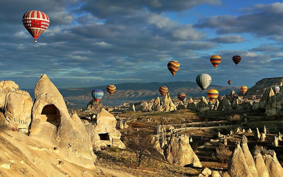 Early Morning Sunrise Hot Air Ballooning Tour of Cappadocia - Who will enjoy this most