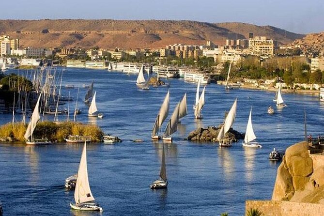 Enjoy 5 nights Cairo,Aswan,Luxor,Balloon,Nile cruise&Red sea from Cairo airport - A hot-air balloon over Luxor at dawn