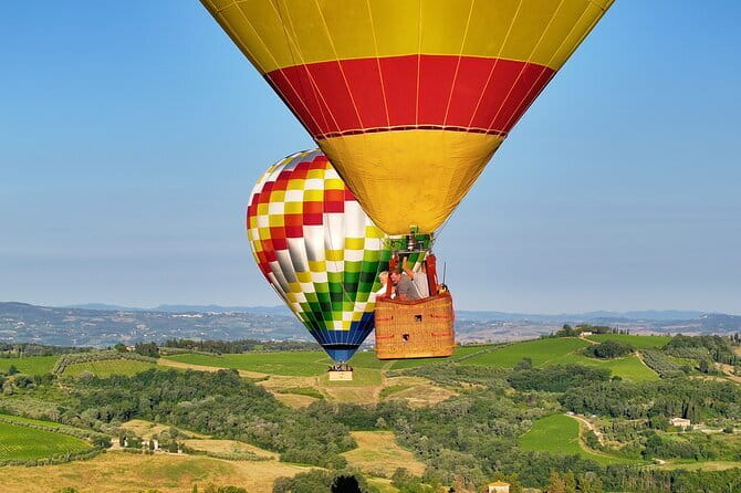 Experience the Magic of Tuscany from a Hot Air Balloon - Landing, breakfast, and the wait afterward
