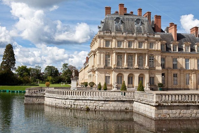 Fontainebleau Forest Half Day Hot-Air Balloon Ride with Chateau de Fontainebleau - Key points at a glance