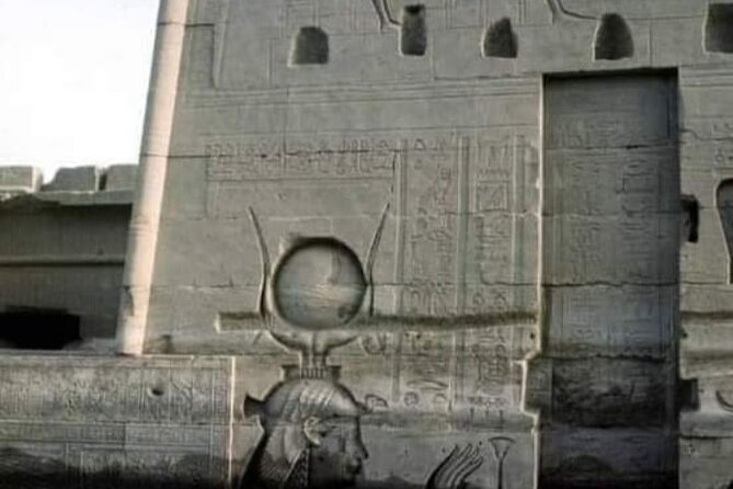 From Aswan: 2 Night-3 Day Nile Cruise & Hot Air Balloon Ride - Day one: Abu Simbel before breakfast