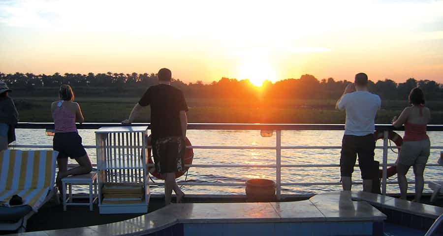 From Aswan: 4-Days 3-Night Nile Cruise with Hot Air Balloon - Kom Ombo: a temple with two gods