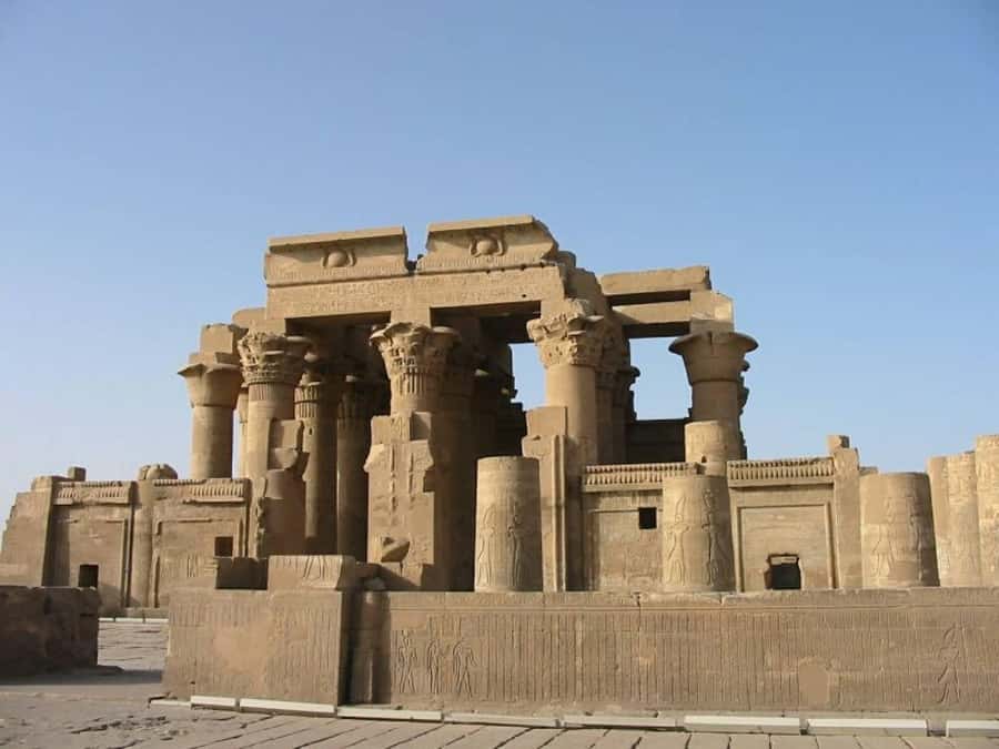From Cairo: 5-Day Tour with Nile Cruise, Balloon, & Flights - What $1,119 buys you across five days