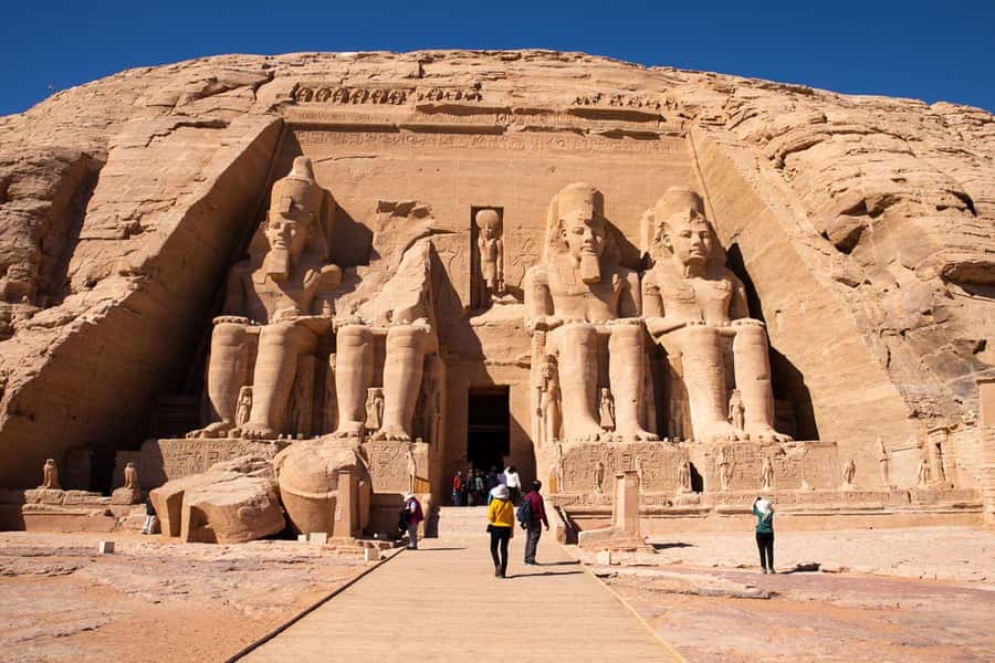 From Cairo: 5-Day Tour with Nile Cruise, Balloon, & Flights - Guide quality can shape the whole trip