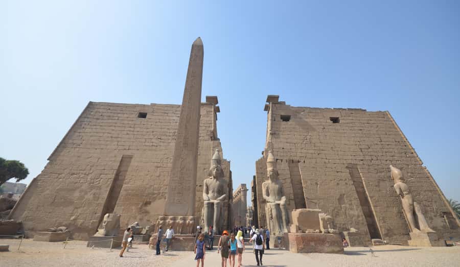 From Cairo: Luxor & Hot Air Balloon Private Trip by Plane - The Colossi of Memnon and lunch
