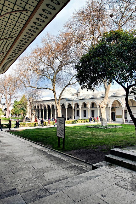 From Istanbul: 10-Day Turkey Tour & optional Hot Air Balloon - Hotels, meals, and life on the coach