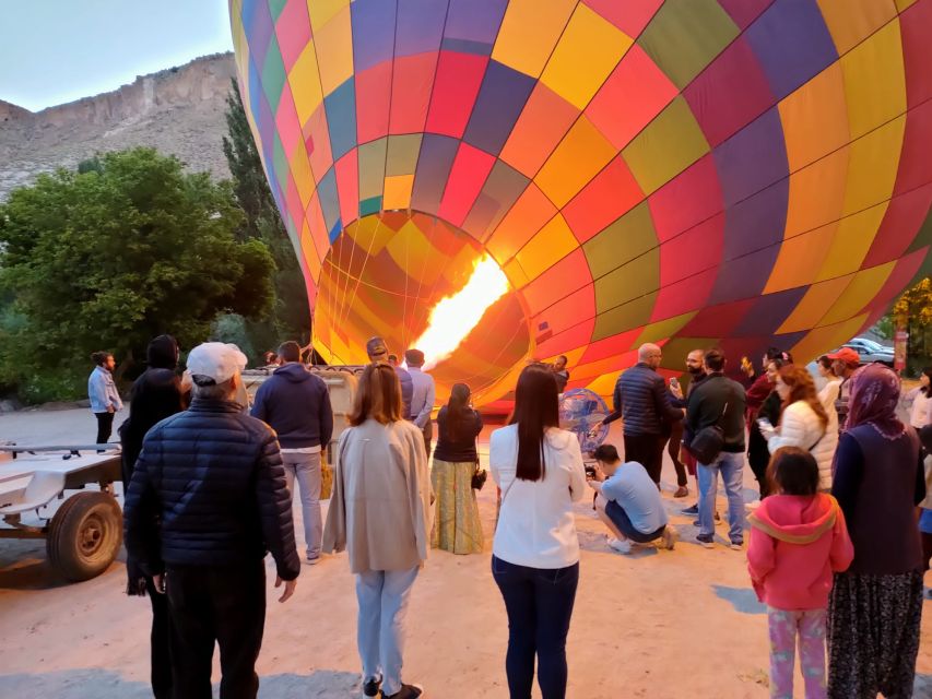 From Istanbul: 2-Day Trip to Cappadocia w/Balloon+Cave Hotel - Guides, group size, and the pace