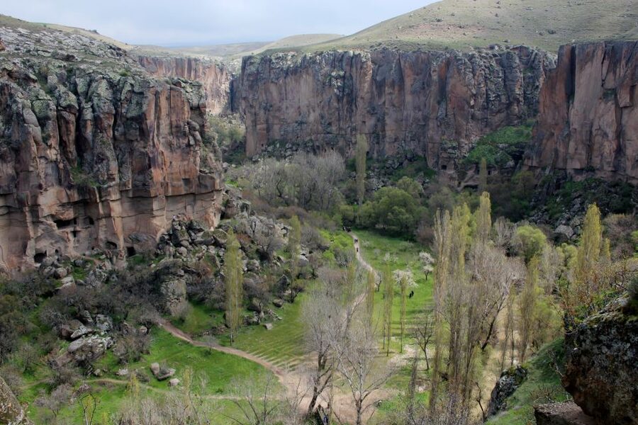 From Istanbul: Cappadocia Highlights 2-Day Tour with Balloon - Paşabağı, Devrent, and Urgup