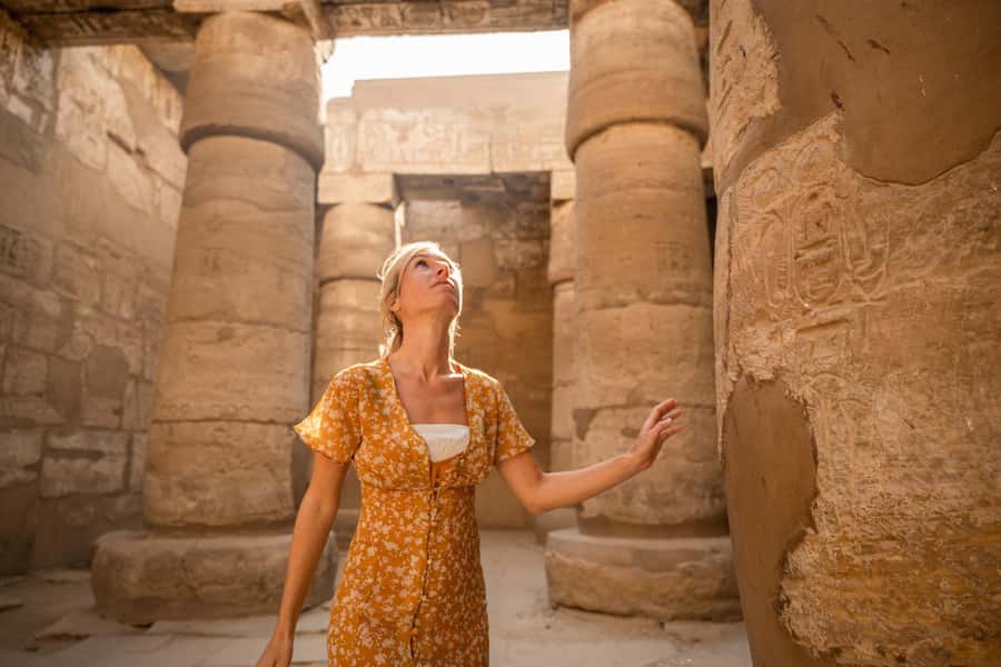 From Luxor: 5-Day Nile Cruise to Aswan with Balloon Ride - Guides, vehicles, and daily organization