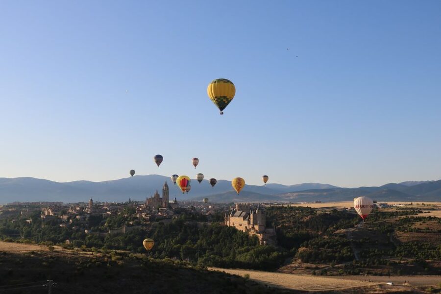 From Madrid: Hot Air Balloon over Segovia with Transfer - Sunrise, photographs, and the best way to enjoy the view
