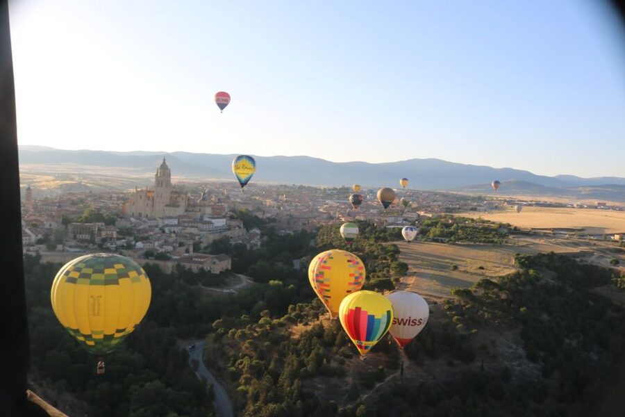 From Madrid: Hot Air Balloon over Segovia with Transfer - What the $288 price includes