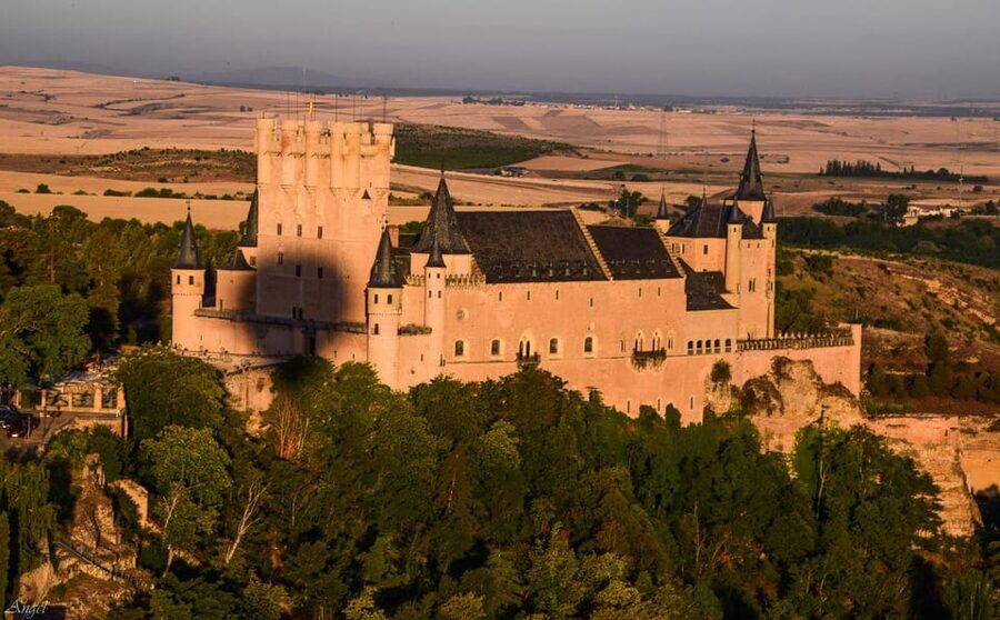 From Madrid: Hot Air Balloon over Segovia with Transfer - The Madrid pickup and 70-minute ride