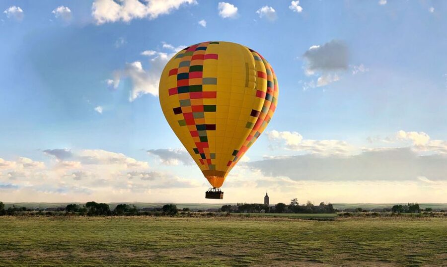 From Madrid: Segovia Hot Air Balloon - Why Segovia makes a fine balloon destination