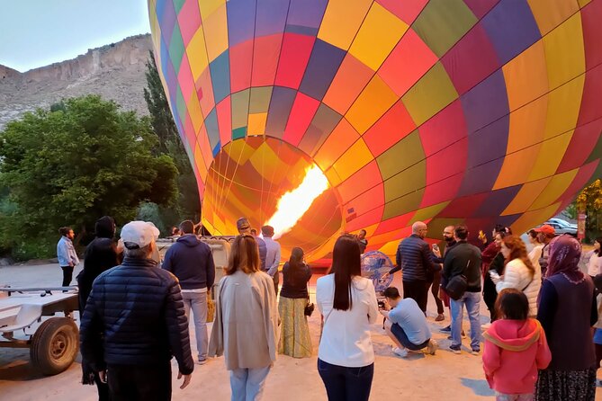 Full-Day Cappadocia Private Red Tour with Balloon Ride - Avanos pottery and Hittite-era craft