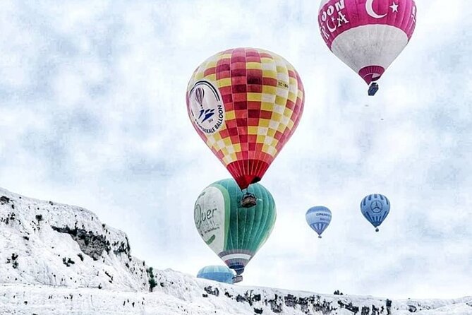 Full-Day Marmaris Pamukkale Tour With Hot Air Balloon Ride - Watching the balloon crews prepare for takeoff