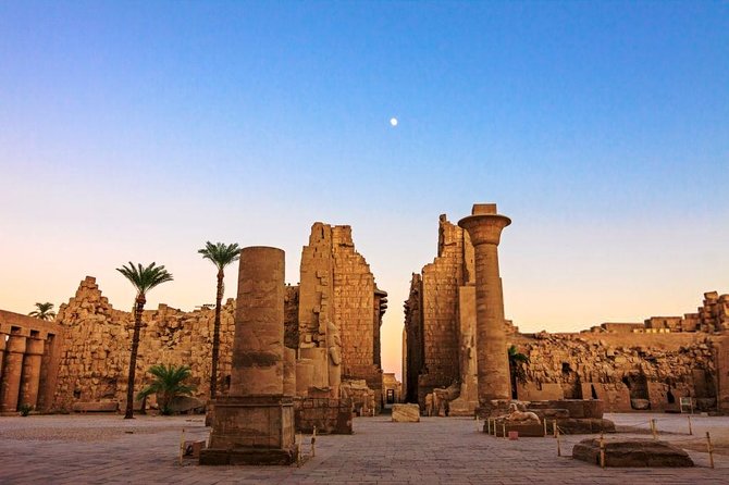 Full Day Tour of luxor East and West with hot air balloon over luxor - Lunch before the East Bank temples