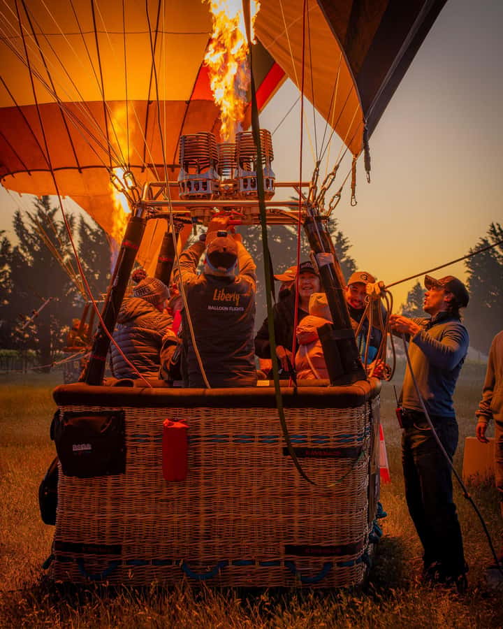 Geelong: Balloon Flight at Sunrise with Breakfast - Key points to know before you book
