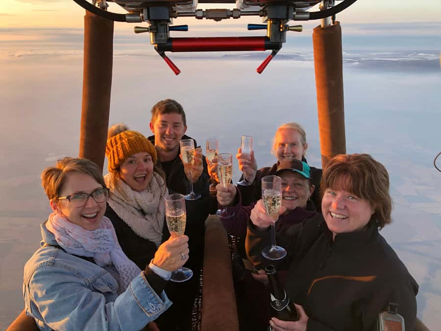 Geelong: Balloon Flight at Sunrise with Breakfast - Landing, packing away, and returning to the hotel