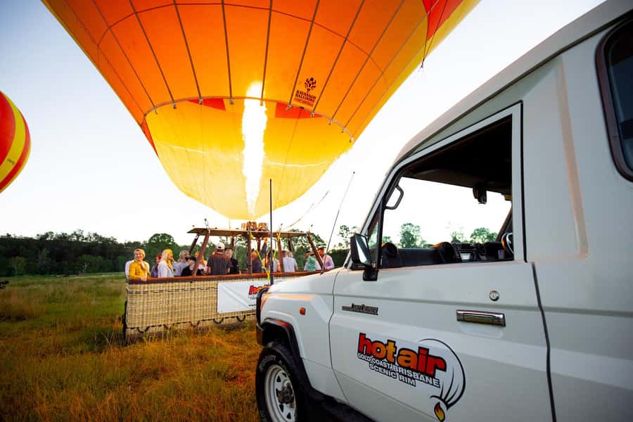 Gold Coast: Hot Air Balloon, Winery Breakfast & iFly - Helping with the landing and pack-up