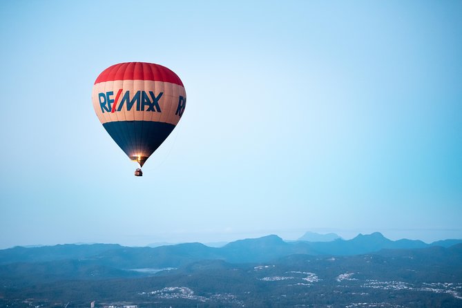 Gold Coast Hot Air Balloon with 5 Star Champagne Buffet Breakfast - Meeting before dawn at The Star Gold Coast