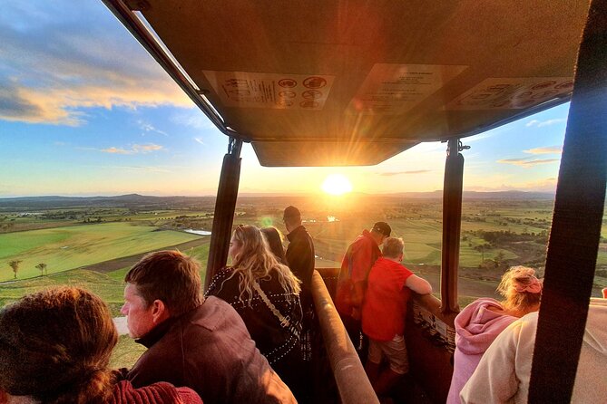 Gold Coast Hot Air Ballooning, Bubbles & Go - Floating above the Gold Coast Hinterland