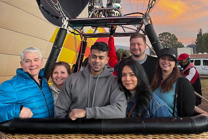 Hot air balloon adventure over Teotihuacan - Why a balloon flight is a special way to see Teotihuacan