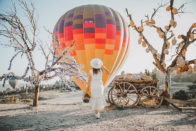 Hot Air Balloon Cappadocia - One hour above Cappadocia at sunrise