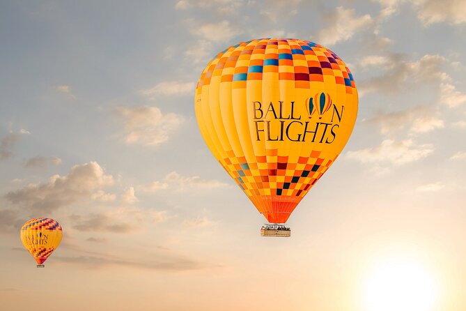 Hot Air Balloon Dubai Exotic Sunrise With Buffet Breakfast - Key points to know before booking