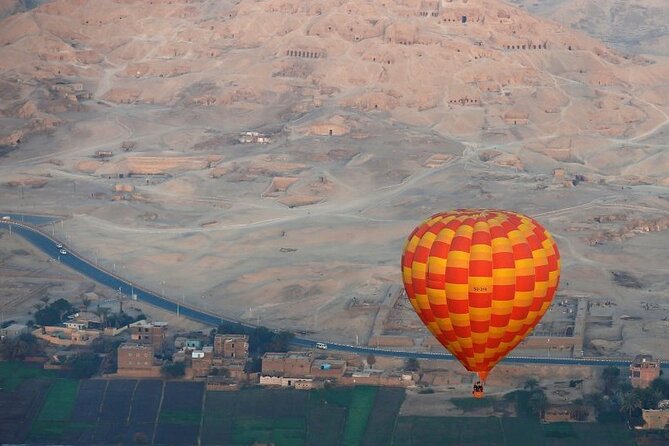 Hot Air Balloon Experience in Luxor with Pickup and Drop-off - The early pickup and crossing to Luxor’s West Bank