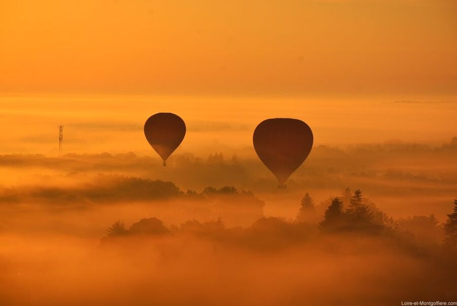 Hot Air Balloon Flight above the Castle of Chenonceau - Who will enjoy this flight most?