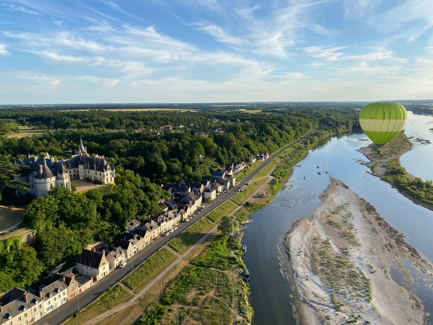 Hot air balloon flight:Chambord, Chenonceau,Cheverny,Blois - Why the Loire looks better from a balloon