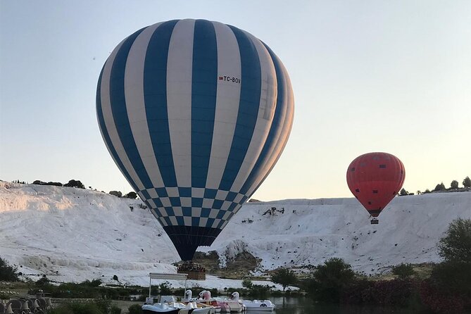 Hot Air Balloon Flight in Pamukkale - What the 24-person balloon is like
