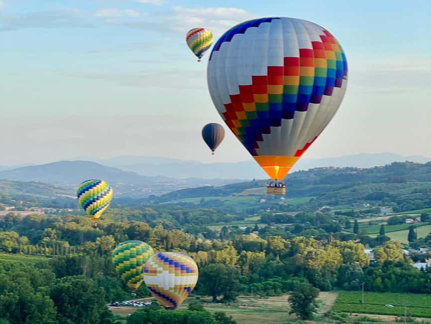 Hot air balloon flight in Tuscany from Chianti area - Getting the meeting point right