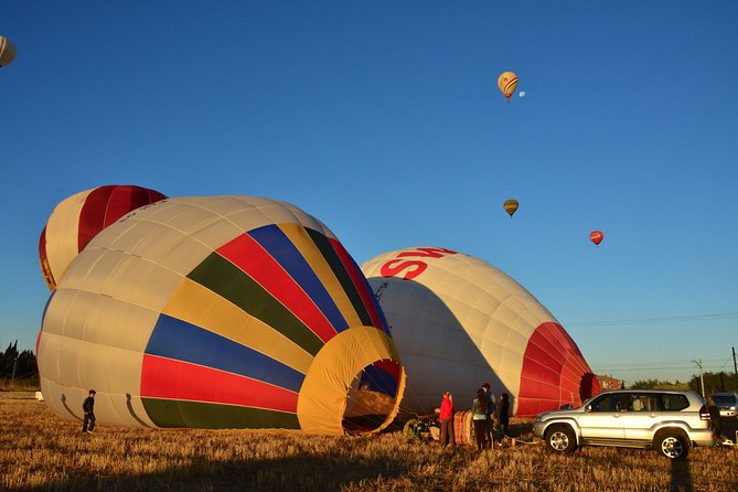 Hot Air Balloon Flight Over Segovia or Toledo - One hour over Segovia: aqueduct, cathedral, and castle